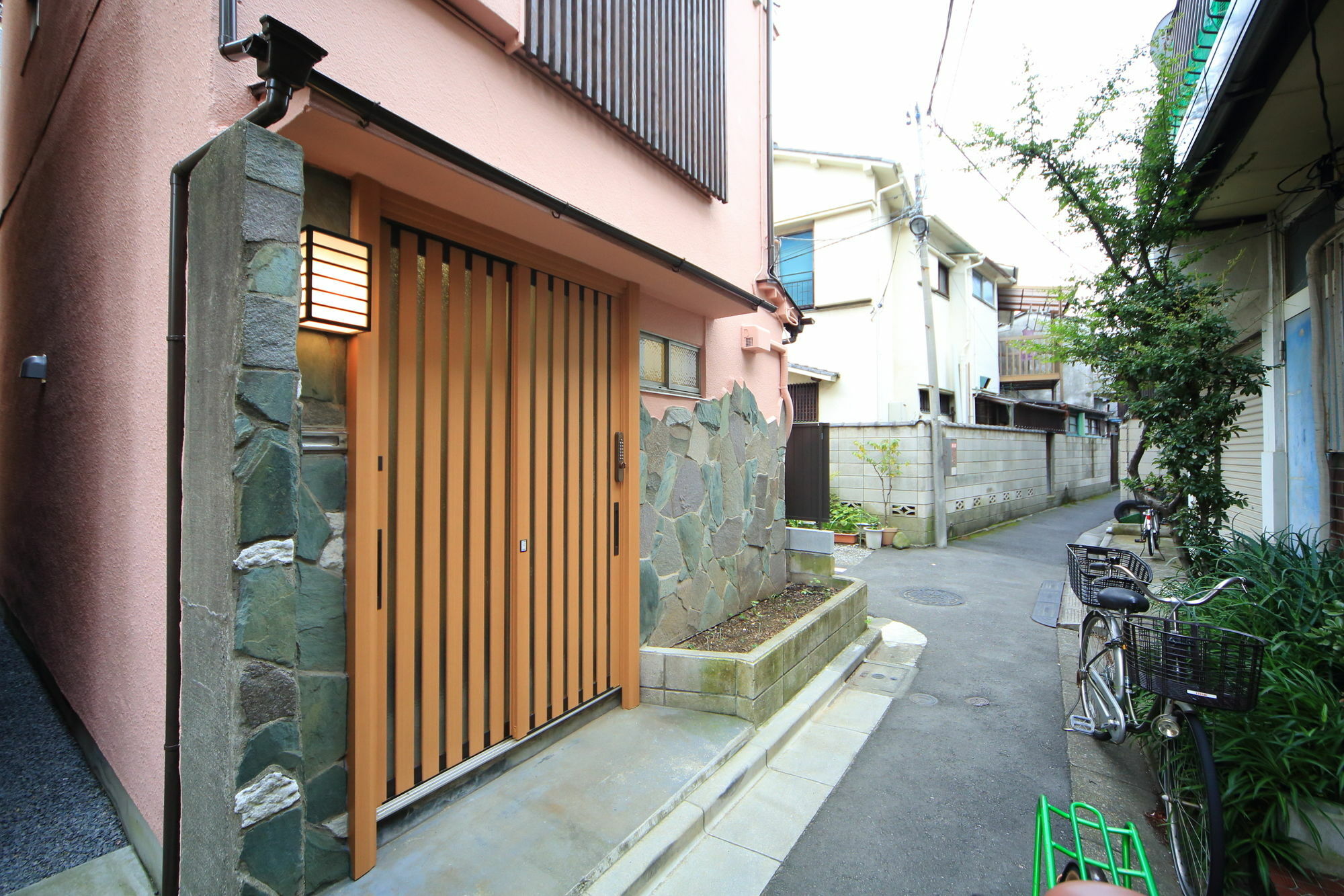 Coto Asakusa 2 *